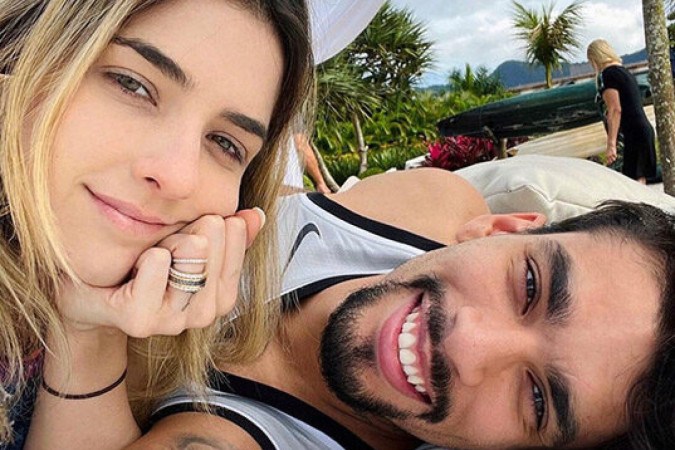 Lucas Paquetá, jogador do West Ham e da Seleção Brasileira, celebrou seis anos de casamento com Duda Fournier  -  (crédito: Foto: Reprodução / Instagram)