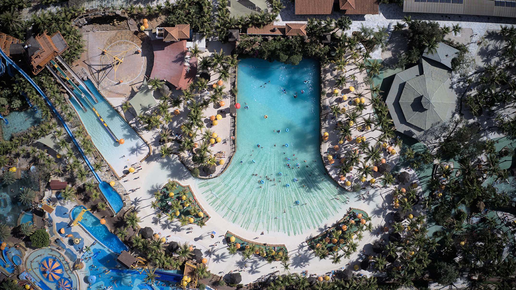 Conheça um parque aquático nas férias de verão