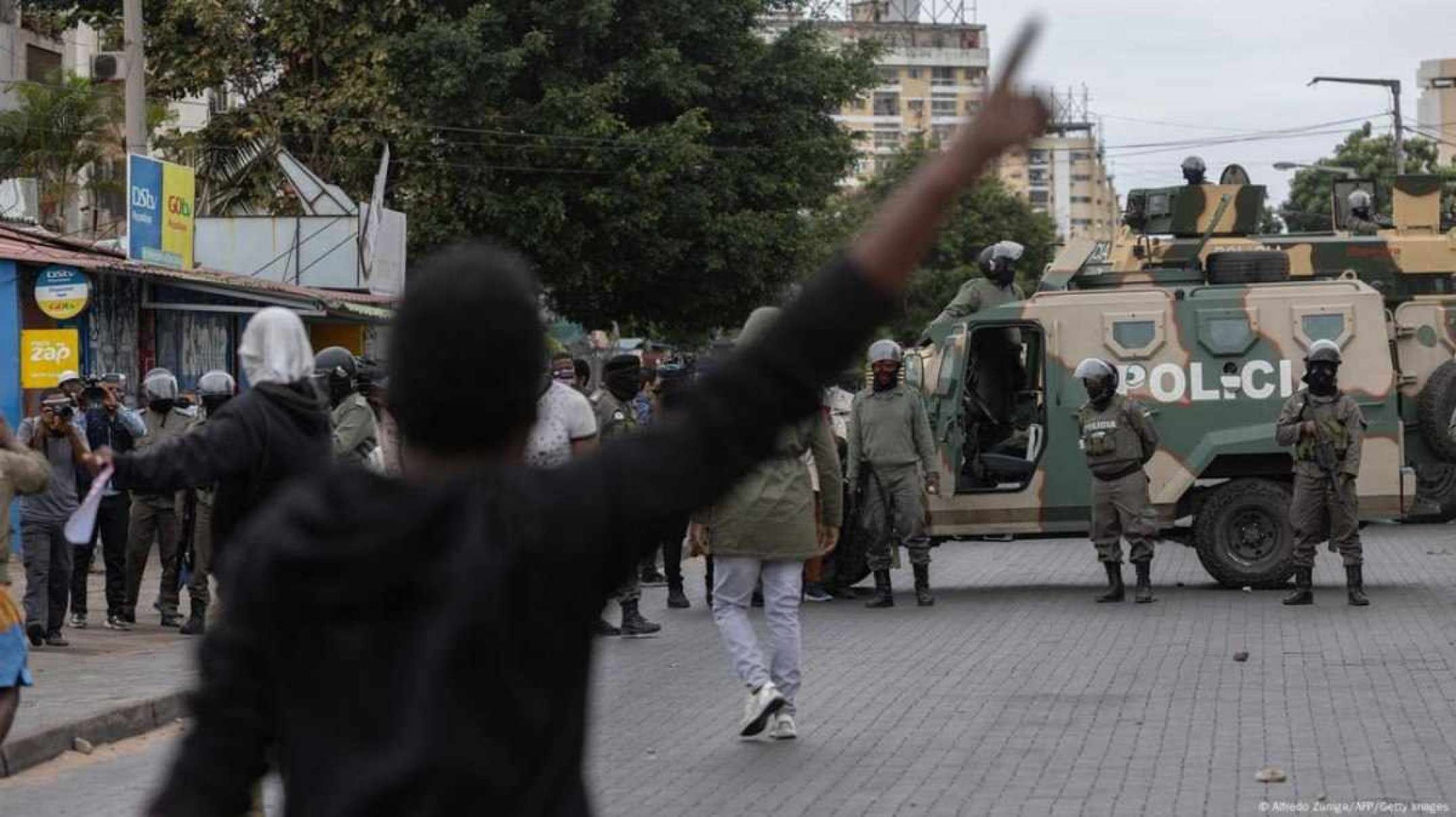 Brasil manifesta preocupação com repressão de protestos em Moçambique