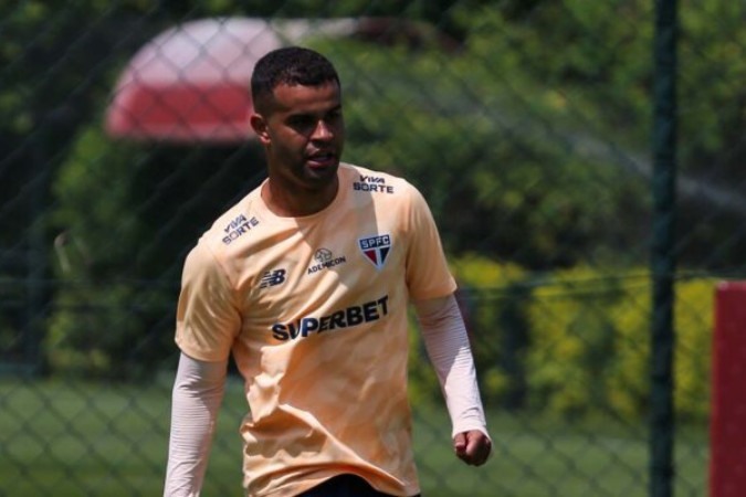 Meio-campista se recuperou de uma fratura no tornozelo direito e entrou diante do Athletico, no Morumbis, 114 dias depois  -  (crédito:  SaoPauloFC.net)