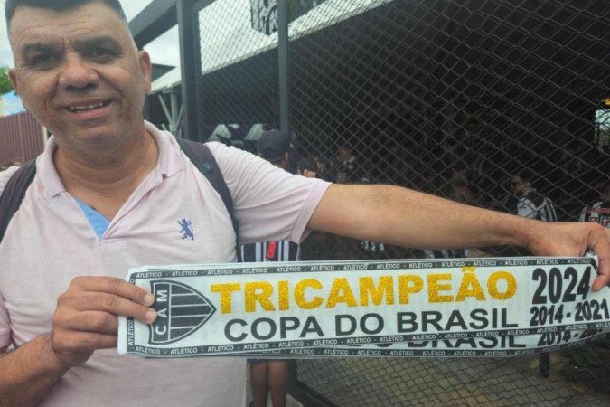 Vendedor garante: comercialização antecipada da faixa de campeão do Atlético-MG está livre de superstições 