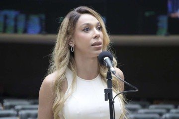 Caso Erika Hilton: Embaixada dos EUA diz que só reconhece "dois sexos imutáveis"