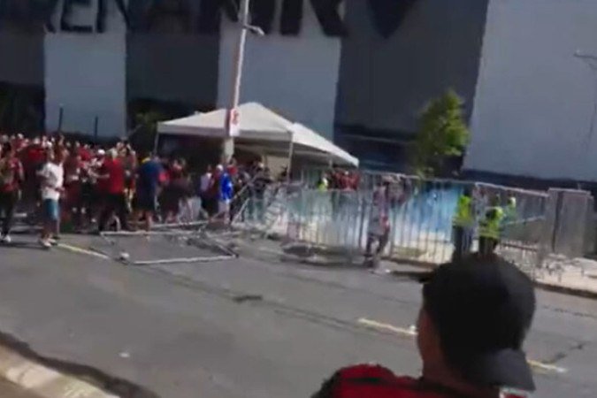Jogo contra o Botafogo, no próximo dia 20, pelo Campeonato Brasileiro, será disputado em outro estádio e com portões fechados - (crédito: Foto: Reprodução de vídeo) Jogo contra o Botafogo, no próximo dia 20, pelo Campeonato Brasileiro, será disputado em outro estádio e com portões fechados - (crédito: Foto: Reprodução de vídeo)