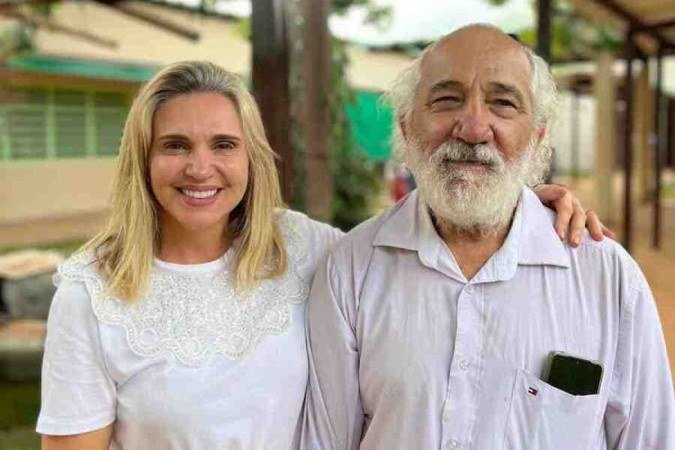 Os professores Ana Maria Faquineli e Marco Antônio de Oliveira