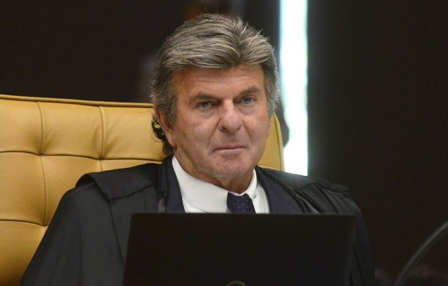Fux é vencido e julgamento da trama golpista fica na Primeira Turma 