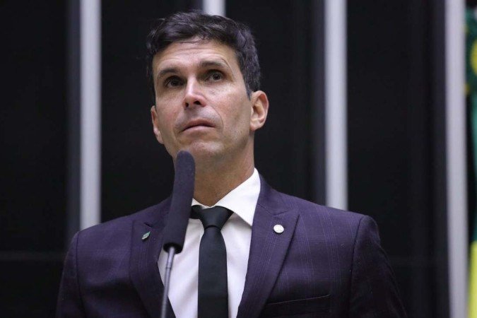 O parlamentar ressaltou que o caso é tão evidente que, em sua visão, nem seria necessária uma comissão de inquérito - (crédito: Mário Agra/Câmara dos Deputados) O parlamentar ressaltou que o caso é tão evidente que, em sua visão, nem seria necessária uma comissão de inquérito - (crédito: Mário Agra/Câmara dos Deputados)