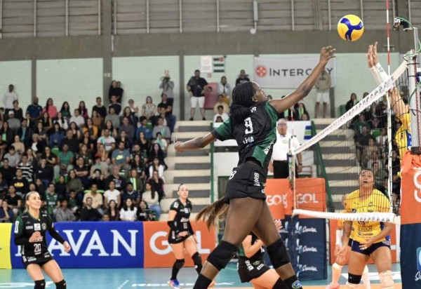 Rogério Guerreiro/Brasília Vôlei