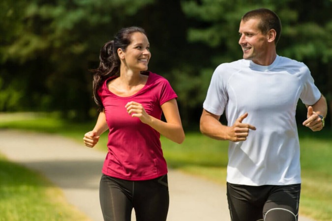 Exercícios físicos ajudam a prevenir diversas doenças e aumentam o bem-estar do corpo (Imagem: CandyBox Images | Shutterstock) -  (crédito: EdiCase)