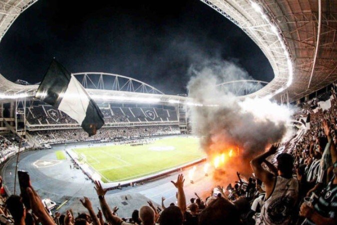 Torcida poderá acompanhar a decisão no Colosso do Subúrbio, em 30/11. Clube divulgará mais detalhes sobre o evento na próxima semana - (crédito: Foto: Vitor Silva/Botafogo ) Torcida poderá acompanhar a decisão no Colosso do Subúrbio, em 30/11. Clube divulgará mais detalhes sobre o evento na próxima semana - (crédito: Foto: Vitor Silva/Botafogo )