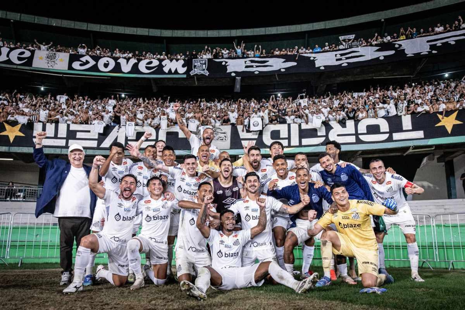 Santos é campeão da Série B antes de entrar em campo