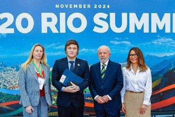 Crise com o país vizinho foi desencadeada por falas de Milei contra Lula, a quem chamou de 'presidiário' - (crédito: Ricardo Stuckert/PR) Crise com o país vizinho foi desencadeada por falas de Milei contra Lula, a quem chamou de 'presidiário' - (crédito: Ricardo Stuckert/PR)
