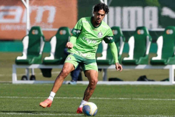  O jogador Gustavo G..mez, da SE Palmeiras, durante treinamento, na Academia de Futebol. (Foto: Cesar Greco/Palmeiras/by Canon)
     -  (crédito:  CESAR GRECO)