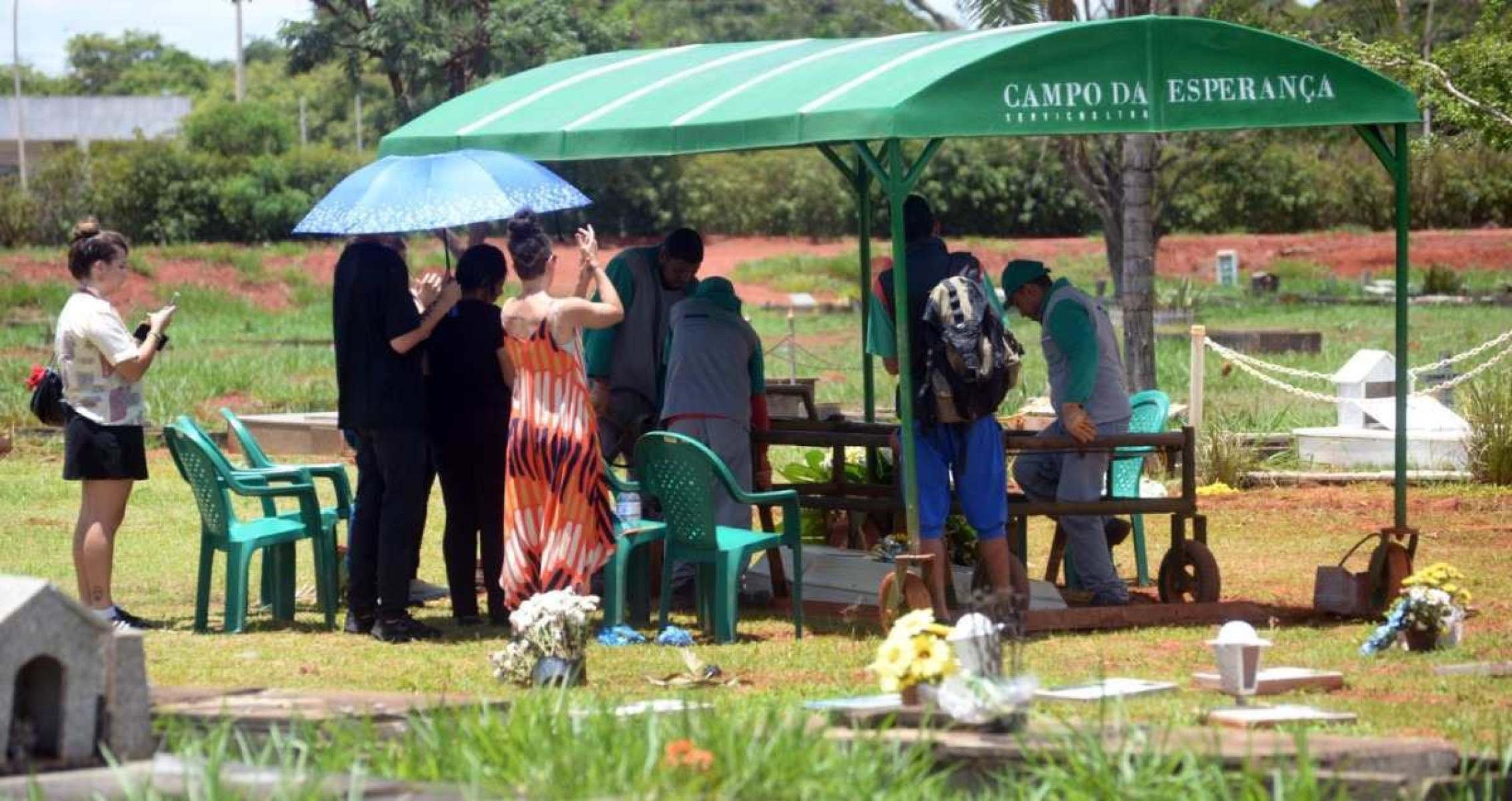 Brasília se despede de Paulo Iolovitch, artista que coloriu a capital