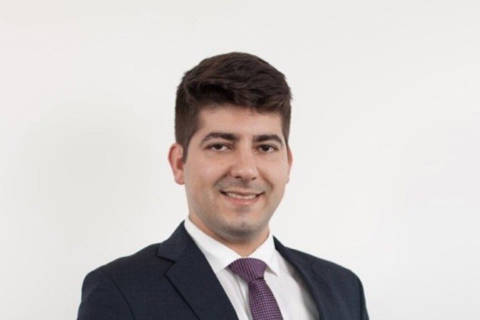  Victor Sigaud, associado da área transacional do Trench Rossi Watanabe