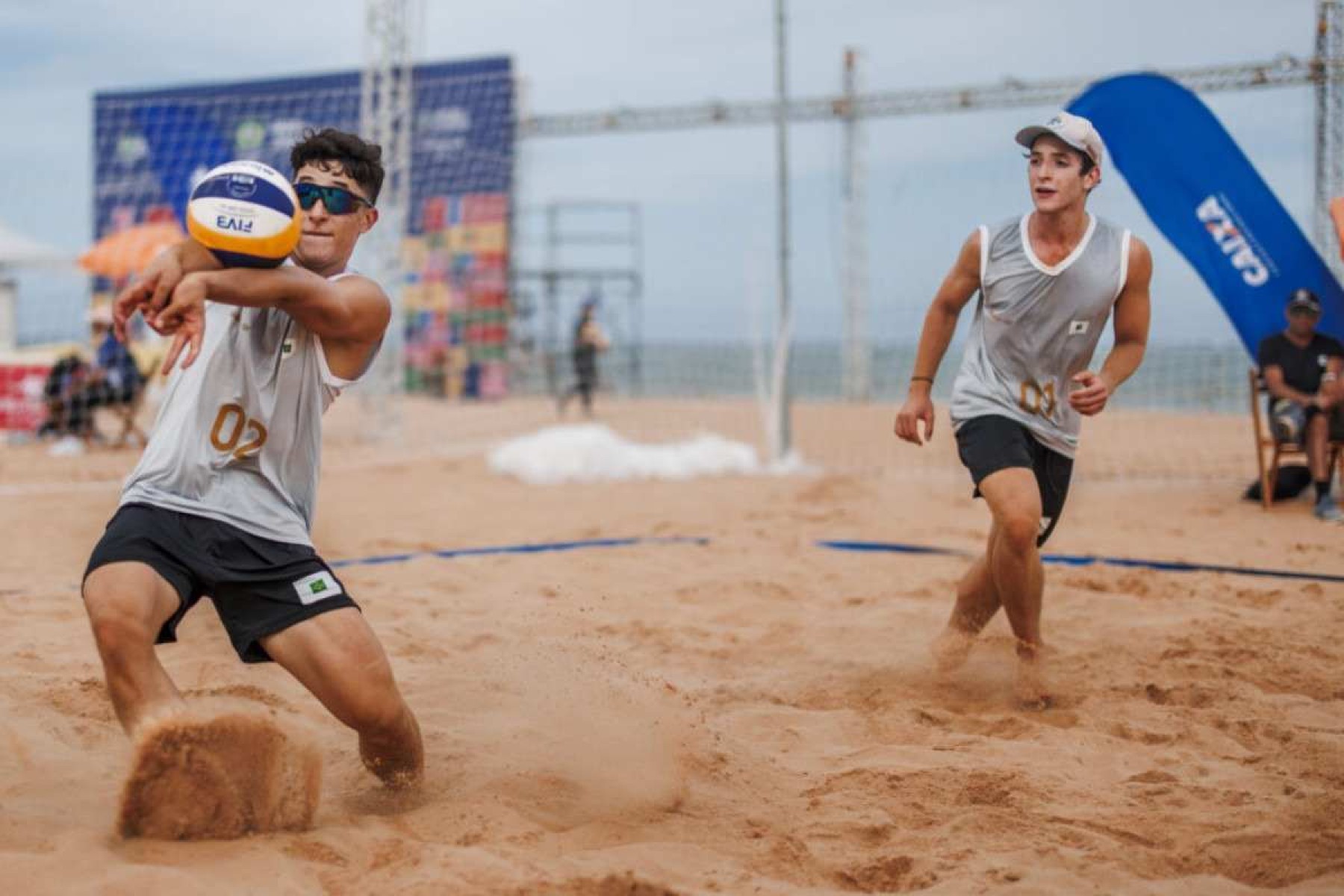 Aquiles e Lorenzo: conheça a dupla de gêmeos brasilienses do vôlei de praia