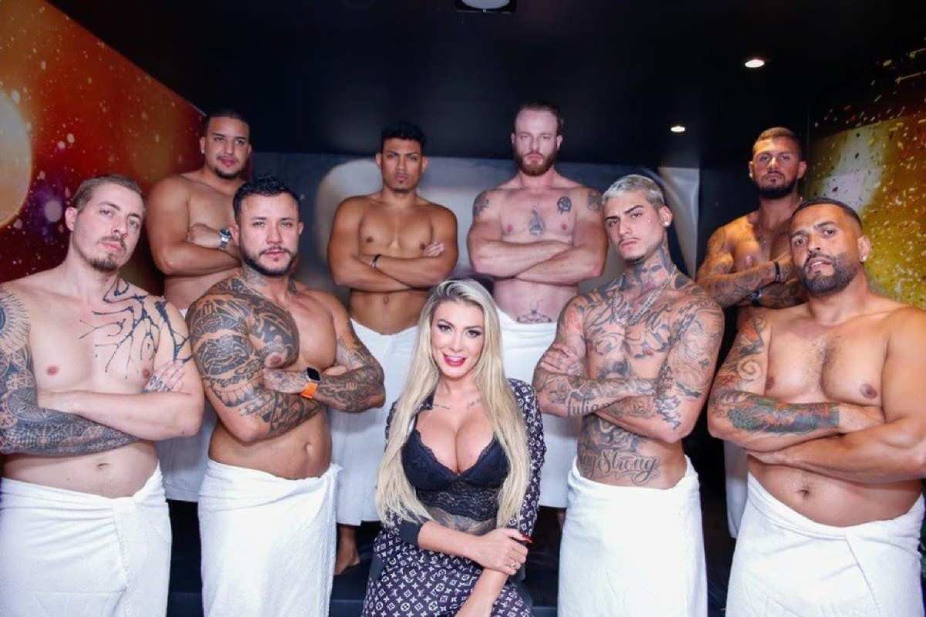 Após vídeo com 8 homens, influencer quer transar com mais de 900