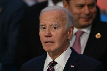 Antes de deixar o cargo, Biden novamente ignorou a pressão das organizações de direitos humanos e dos legisladores democratas que se opõem à venda de armas para Israel -  (crédito: Mauro PIMENTEL / AFP)