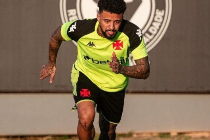 Paulinho já treina normalmente com o elenco do Vasco - (crédito: Foto: Leandro Amorim/Vasco.) Paulinho já treina normalmente com o elenco do Vasco - (crédito: Foto: Leandro Amorim/Vasco.)