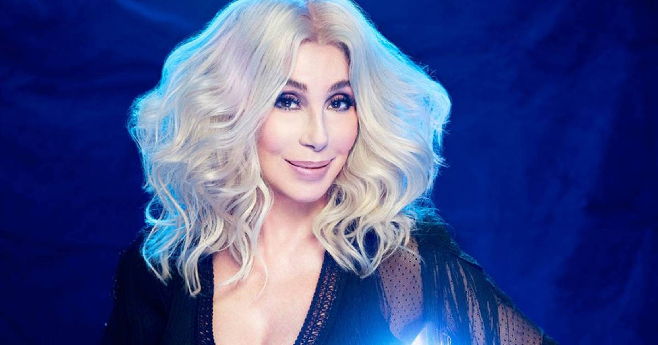 Cher revela memórias polêmicas em biografia