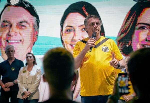 Nesta quinta-feira, 37 pessoas, incluindo Bolsonaro, foram indiciadas por integrar uma organização criminosa que pretendia realizar um golpe de Estado -  (crédito: Divulgação PL)