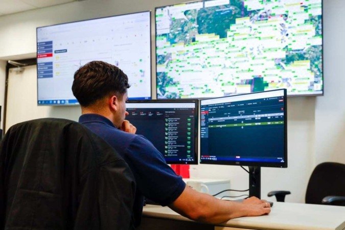 Atualmente, o Serviço de Proteção à Mulher monitora 655 pessoas no DF - (crédito: Divulgação/SSP-DF) Atualmente, o Serviço de Proteção à Mulher monitora 655 pessoas no DF - (crédito: Divulgação/SSP-DF)