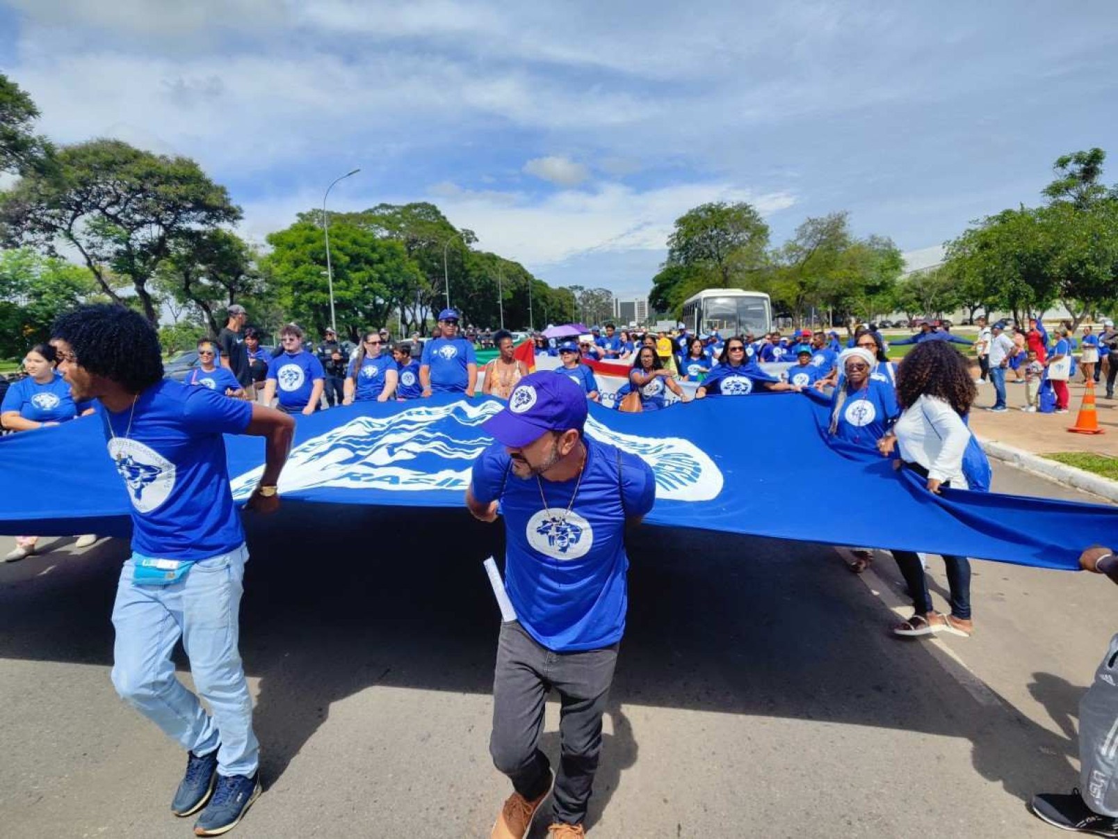 Grito da Pesca Artesanal no DF muda trânsito no Eixo Monumental; veja