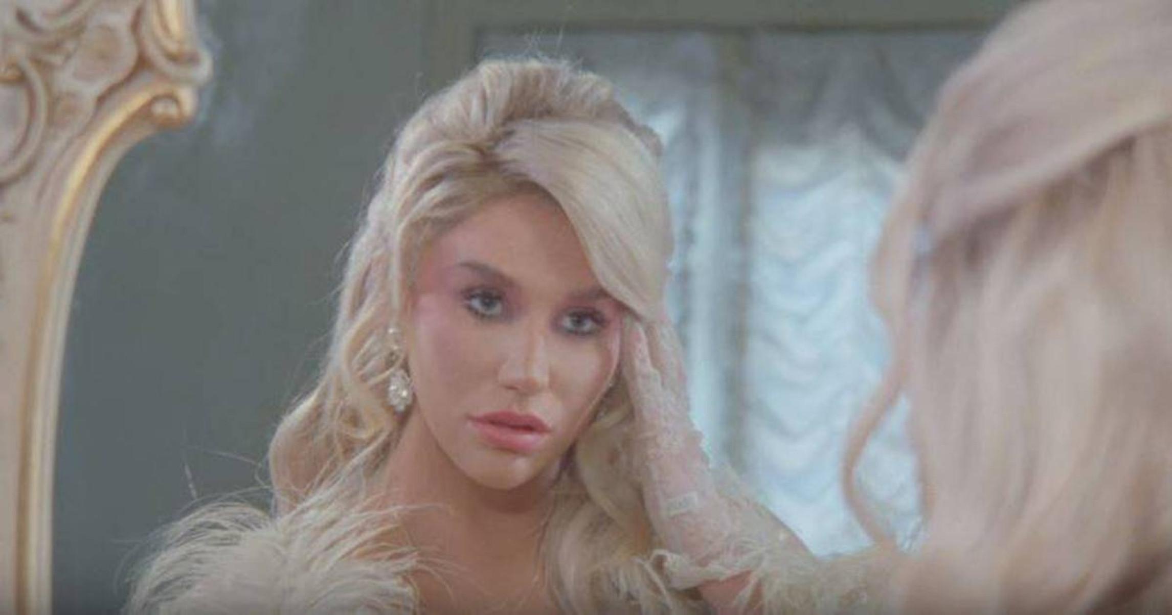 Tudo sobre o videoclipe de 'Joyride' da Kesha