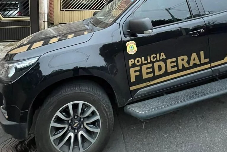 As investigações conduzidas pela Polícia Federal identificaram personagens centrais na trama, incluindo o general da reserva Walter Braga Netto, ex-ministro da Defesa, e o ex-ajudante de ordens Mauro Cid -  (crédito: Divulgação)