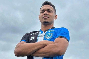 O volante Mateus Anderson, ex-Paysandu, Vila Nova e Cuiabá, é um dos quatro reforços anunciados pelo Coruja  -  (crédito: SAF Capital / divulgação )