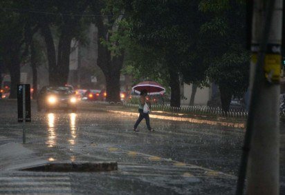 Condição climática vai do Paraguai ao Rio Grande do Sul e pode causar temporais em Minas Gerais neste final de semana -  (crédito: Tulio Santos /EM/ D.A.Press) -Condição climática vai do Paraguai ao Rio Grande do Sul e pode causar temporais em Minas Gerais neste final de semana -  (crédito: Tulio Santos /EM/ D.A.Press)