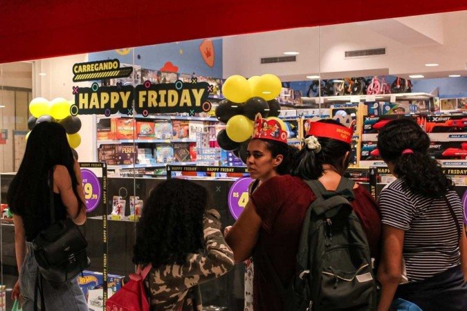 22/11/2024. A Black Friday ocorrerá na próxima sexta-feira, 29 de novembro.