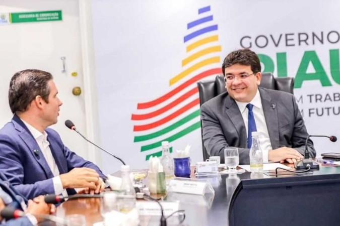 Deputado (E) se reuniu com o governador Fonteles. Petista reforçou mais a candidatura do apadrinhado de Lira -  (crédito: Instagram/Rafael Fonteles)