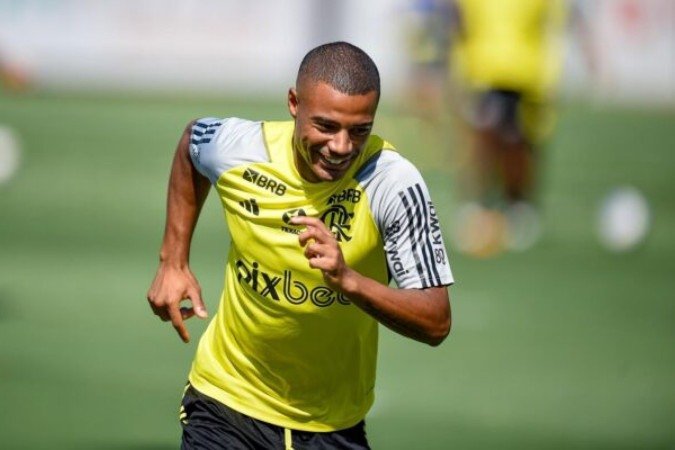 De La Cruz volta a treinar com o grupo do Flamengo - (crédito: Foto: Marcelo Cortes /CRF) De La Cruz volta a treinar com o grupo do Flamengo - (crédito: Foto: Marcelo Cortes /CRF)