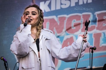 Sabrina Carpenter ficou em quarto lugar, com o álbum Short n' Sweet -  (crédito:  Justin Higuch/Wikimedia Commons)