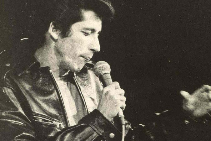 'Raul era nordestino. Tinha a formação musical do Nordeste, ouviu Jackson do Pandeiro, Luiz Gonzaga e Cego Aderaldo nas feiras e nas ruas. Mas tinha também uma vontade feladaputa de ser americano, como cantou Caetano', explica biógrafo -  (crédito: Arquivo Nacional)