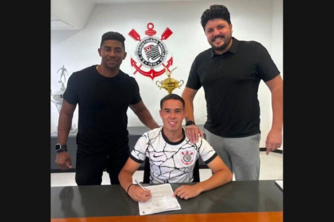Corinthians renova com Kauã Henrique -  (crédito: Divulgação / Corinthians)