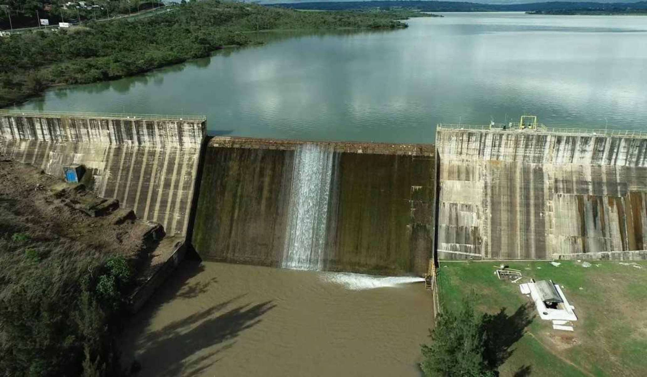 Barragem do Descoberto atinge capacidade máxima neste domingo