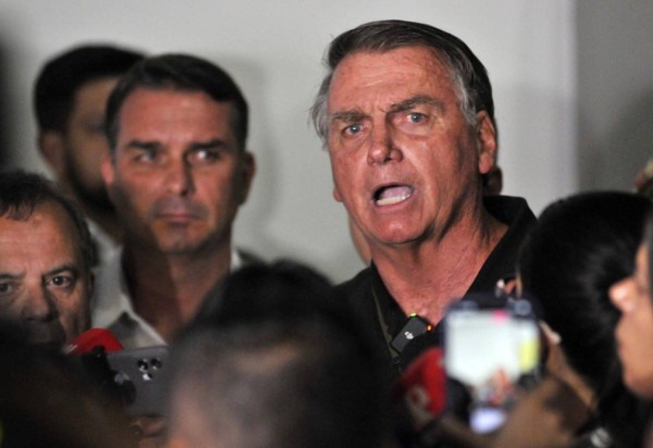 Bolsonaro: 'É um absurdo o que está se falando. Da minha parte, nunca houve discussão de golpe' -  (crédito:  Minervino Júnior/CB)