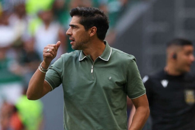  O t..cnico Abel Ferreira, da SE Palmeiras, em jogo contra a equipe do CR Vasco da Gama, durante partida v..lida pela vig..sima s..tima rodada, do Campeonato Brasileiro, S..rie A, na Arena BRB Man.. Garrincha. (Foto: Cesar Greco/Palmeiras/by Canon)
     -  (crédito:  CESAR GRECO)