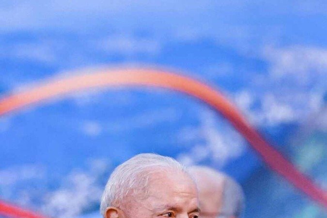 Lula fechou um encontro com Orsi durante a cúpula do bloco econômico, em 5 e 6 de dezembro, em Montevidéu