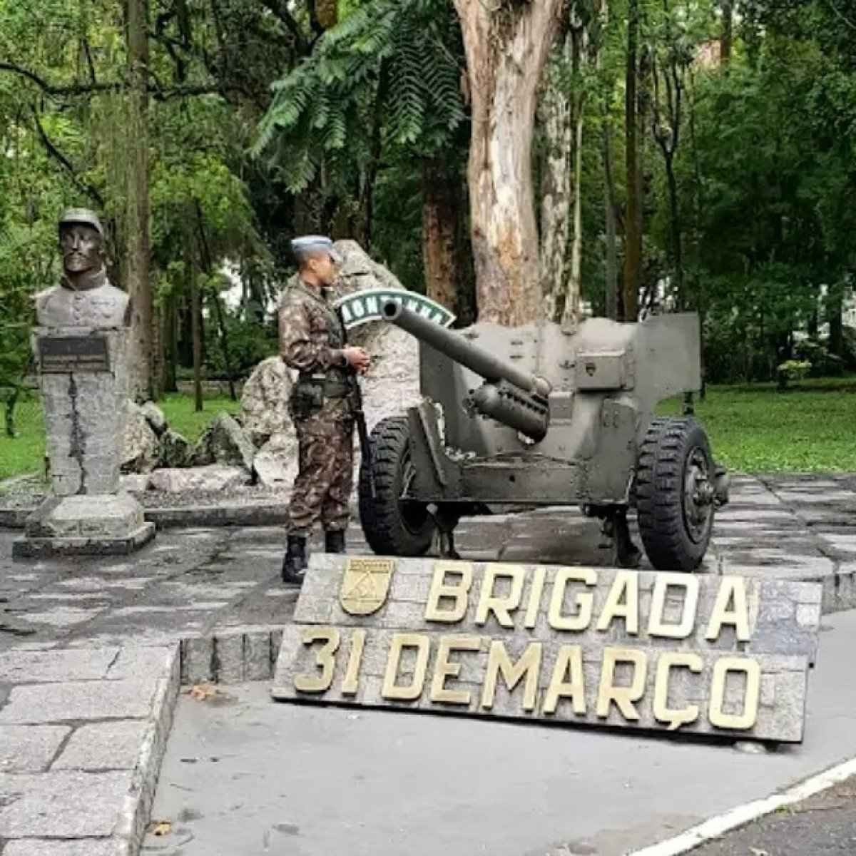 Exército nega mudar nome de unidade que faz referência ao golpe de 1964