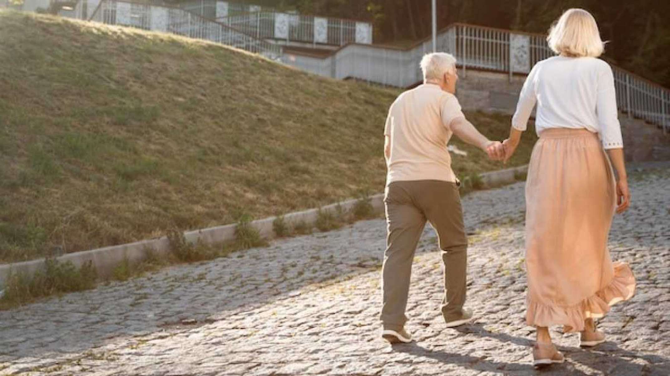 Spray nasal para tratar Alzheimer: opção simples e fácil 