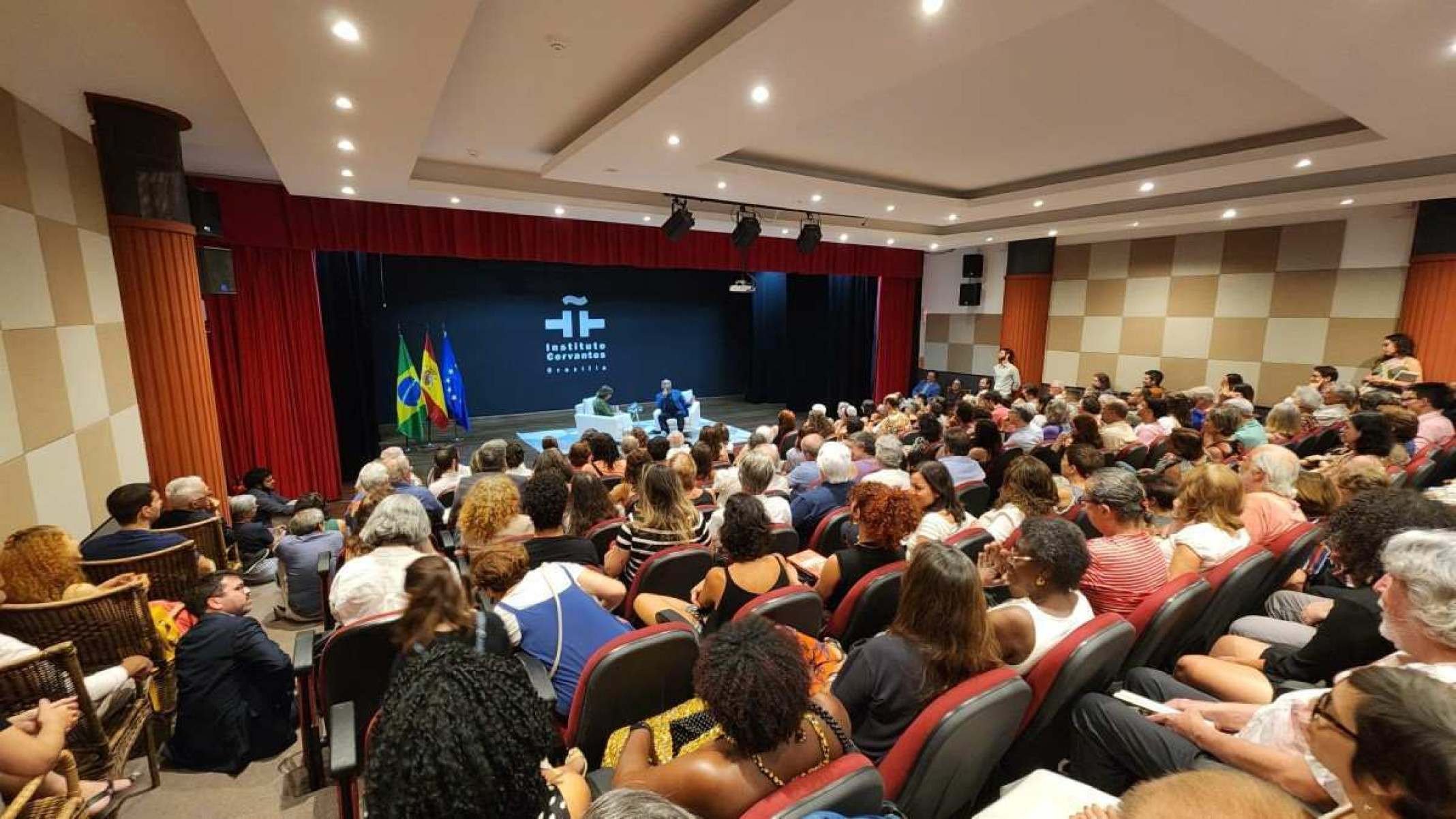 Instituto Cervantes organiza Ciclo Literário de Romance Policial Instituto Cervantes organiza Ciclo Literário de Romance Policial