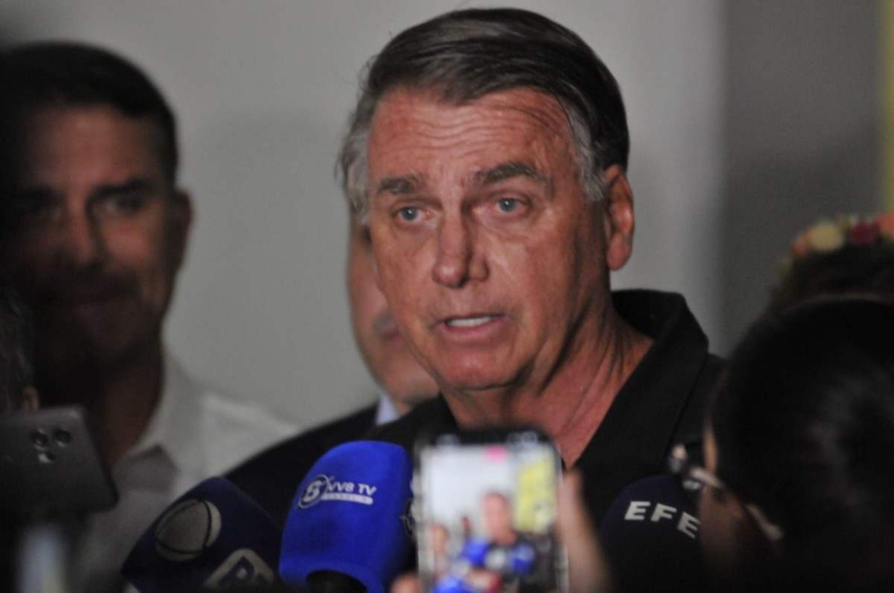     25/11/2024. Crédito: Minervino Júnior/CB/DA Imprensa. Brasil. Brasília – DF. O ex-presidente Jair Bolsonaro chega a Brasilai e fala sobre a investigação da PF sobre o golpe.