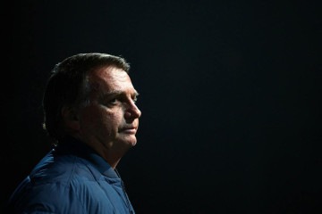  Former Brazilian President (2019-2023) Jair Bolsonaro gestures during the CPAC Brazil conference in Balneario Camboriu, Santa Catarina State, Brazil on July 6, 2024. Conservative Political Action Conference (CPAC) is a political conference attended by conservative activists and elected officials. (Photo by Evaristo Sa / AFP)
       -  (crédito: Evaristo Sa / AFP)