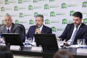 'Não vai modificar em nada a vida dos produtores das exportações brasileiras qualquer falta de vontade dos franceses em contato com o produto brasileiro', apontou deputado -  (crédito: Marina Ramos/Câmara dos Deputados)