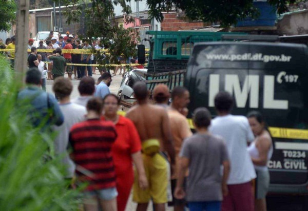  26/11/2024 Credito: Ed Alves/CB/DA.Press. Cidades. Acidente com caminhÃ£o de areia mata crianÃ§a de 9 anos na Fercal. O caminhÃ£o tombou na DF-150. -  (crédito:  Ed Alves/CB/DA.Press)