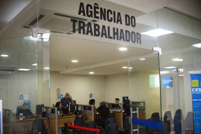 Os interessados podem comparecer a uma das 16 Agências do Trabalhador, das 8h às 17h - (crédito: Ed Alves/CB/DA.Press) Os interessados podem comparecer a uma das 16 Agências do Trabalhador, das 8h às 17h - (crédito: Ed Alves/CB/DA.Press)