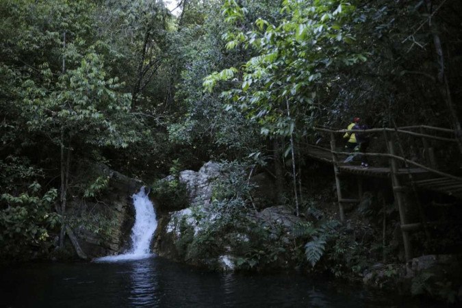 O Cerrado cobre cerca de 25% do território nacional; na foto, a Cachoeira Santa Bárbara, em Goiás -  (crédito: Joédson Alves/Agência Brasil)