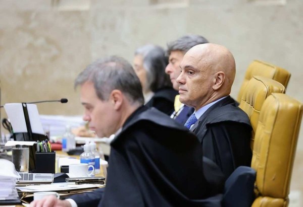 Além de Dino, votaram a favor da liberação do pagamento de emendas parlamentares, até o momento, Barroso, Alexandre de Moraes, Edson Fachin, Gilmar Mendes e Dias Toffoli -  (crédito: Antonio Augusto/STF)